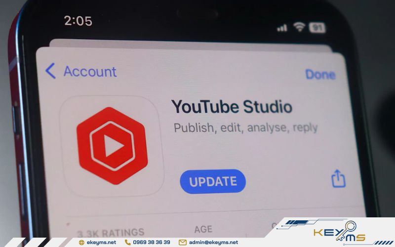 Tải về và mở YouTube Studio để mở tính năng bình luận trên YouTube