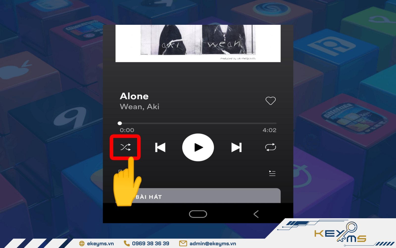 Chạm biểu tượng trộn bài để tắt phát ngẫu nhiên trên Spotify